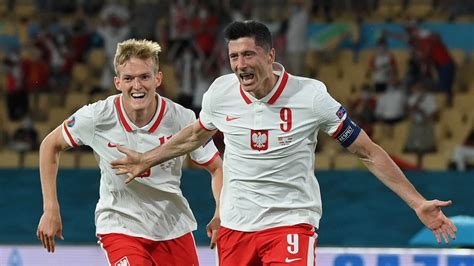 Poland will not play World Cup qualifier agianst Russia, says FA ...