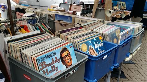 Best Places to Buy and Sell Vinyl Records Online | Devoted to Vinyl