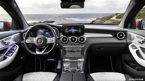 2020 Mercedes-Benz GLC 300 Coupe 4MATIC - Interior, Cockpit | Caricos