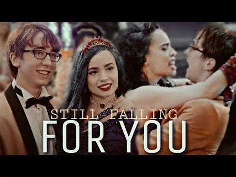 Still falling for you || ♡Doug & Evie♡ {Descendants 2} - YouTube | Evie ...