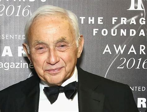 Les Wexner Accuses Jeffrey Epstein Of Taking His Money