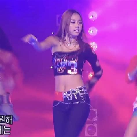 Early 2000s Fashion, 90s Fashion, Stage Outfits, Kpop Outfits, Kpop Girl Groups, Kpop Girls, Lee ...