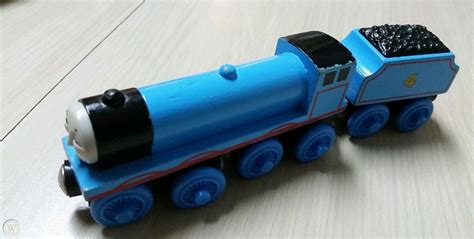 Thomas wooden railway gordon and four express coaches | #1726622451