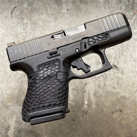 Duty Series custom GLOCK 26 gen 5 9mm with APEX trigger, Trijicon HD night sights, and more ...