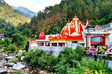 Neem Karoli Baba Ashram, Nainital - Kainchi Dham Ashram - Holidify