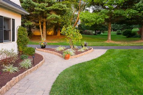 Curbstone Edging - Landscape - Wilmington - by DiSabatino Landscaping and Tree Care