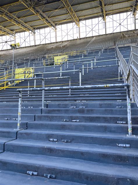 Groundhopper Soccer Guides | Borussia Dortmund Stadium Tour