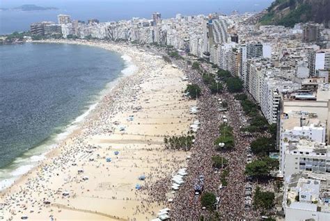 Copacabana Beach - Beaches Photo (44435013) - Fanpop