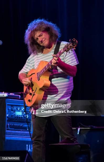 Pat Metheny Photos Photos and Premium High Res Pictures - Getty Images