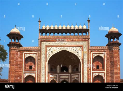 Entrance to Sikandra Tomb of Akbar Mughal emperor at Agra India Stock ...