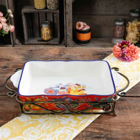 Pioneer Woman - Walmart Casserole Dish | The Kitchn