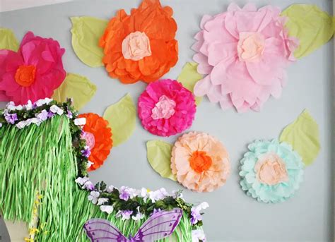 15 DIY Tutorials | Make Creative Giant Tissue Paper Flowers