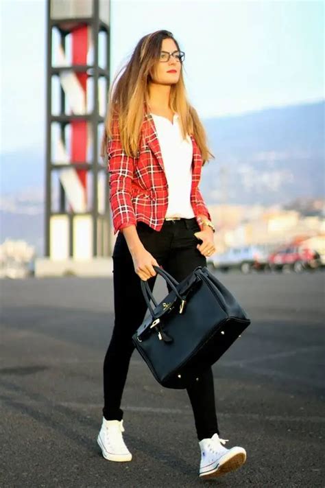 Sneakers for Trendy Chic Look: 16 Sporty and Stylish Outfit Ideas