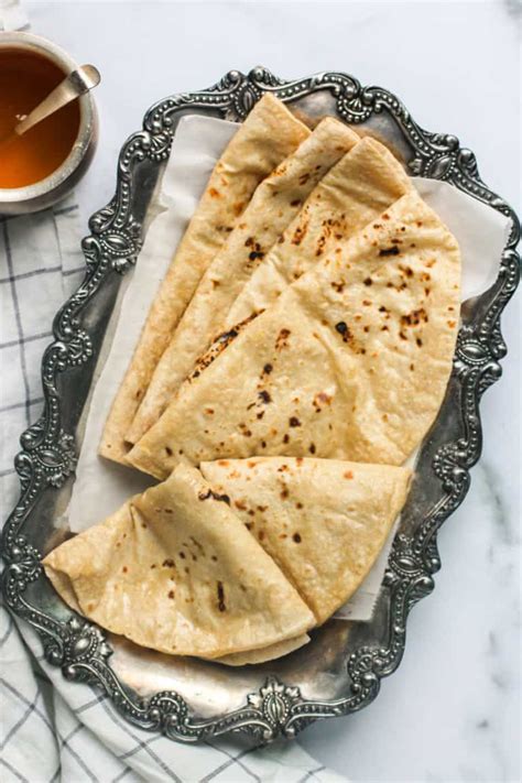 Phulka | Fulka | Roti - Homemade Indian Bread - Ministry of Curry