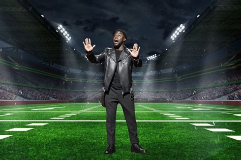 Let’s Have a Comedian Do the Next Super Bowl Halftime Show