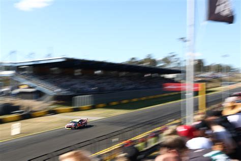 Shane van Gisbergen takes third pole of the season in Sydney - Repco Garage