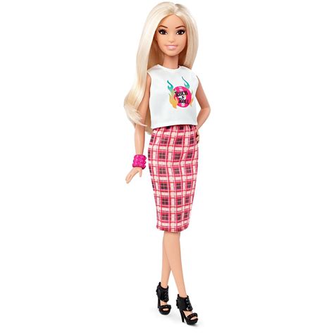 Barbie® Fashionistas® Doll 31 Rock 'N' Roll Plaid - Petite | Barbie fashionista, Barbie clothes ...