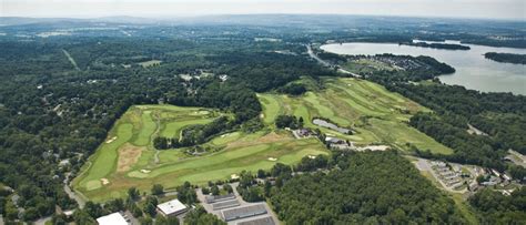 High Bridge Hills Golf Club: Golf