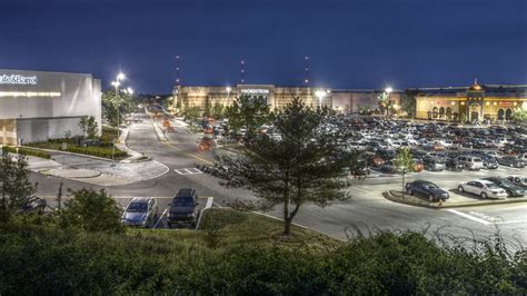 Burlington Mall, MA | Rene Schwietzke | Flickr