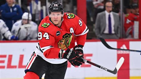 Blackhawks place Corey Perry on waivers for 'unacceptable' conduct ...