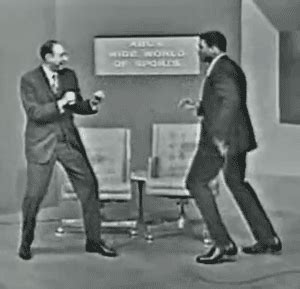 Muhammad Ali GIF - Muhammad Ali Howard Cosell Boxing - Descubre y ...