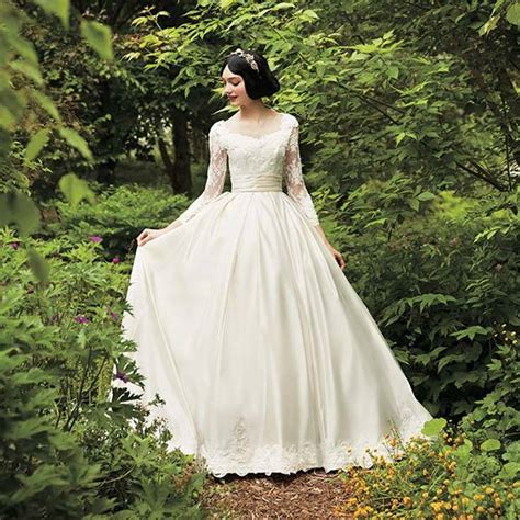 Disney Princess Wedding Dresses Available in Japan | Gadgetsin