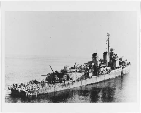 NH 78233 USS LAFFEY (DD-724)