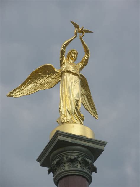 "Angel of the Peace" statue in Lazarevskoye, Sochi, Russia | Angel sightings, Statue fountain ...