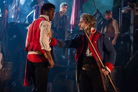 Les Miserables Review: Darkened Stages, Brilliant Broadway Cast – New ...