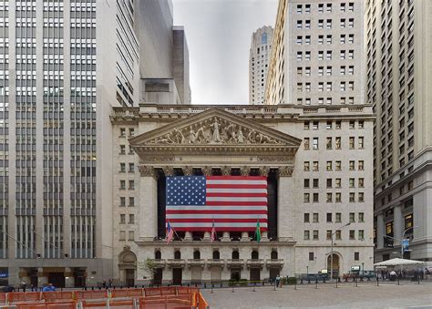 New York Stock Exchange - NYSE | Wall street news, Stock exchange, Ny stock exchange