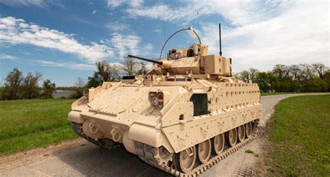 United States to provide 50 Bradley fighting vehicles to Ukraine | IRIA ...