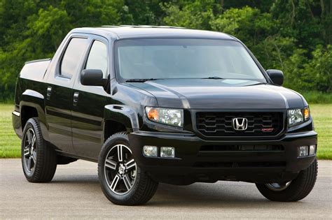 2013 Honda Ridgeline VINs, Configurations, MSRP & Specs - AutoDetective