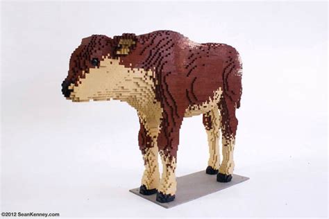 Meticulous Animal Sculpture Made out Of LEGOs - Design Swan