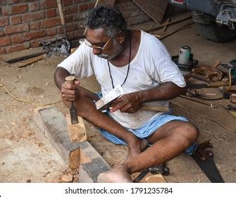 1,632 India Carpenter Images, Stock Photos & Vectors | Shutterstock