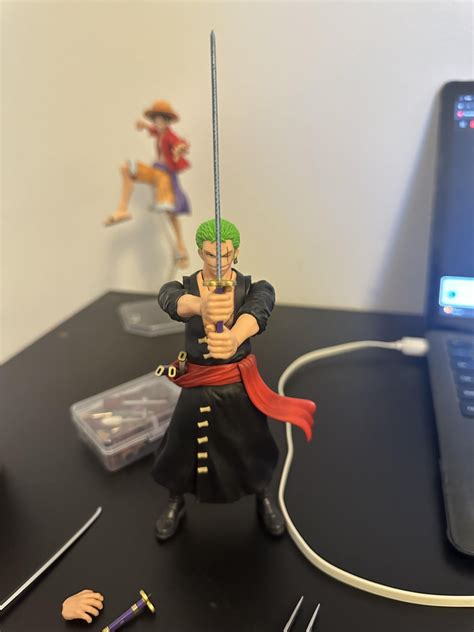 Sh Figuarts zoro shoulder mod : r/SHFiguarts