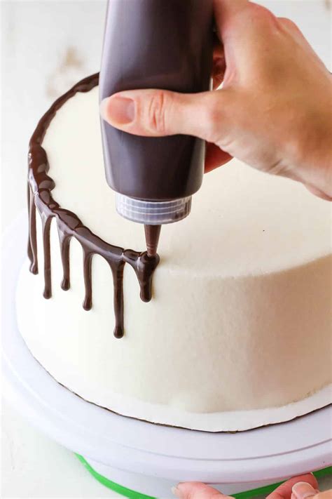 How to Make a Chocolate Drip Cake | Easy Cake Decorating Guide