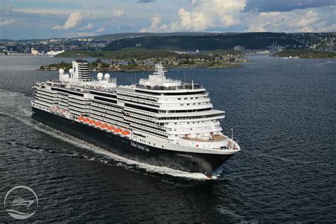 Holland America Line Ships by Size, Age and Class (2022)