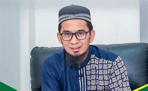 30 Kata-kata Mutiara Ustaz Adi Hidayat, Menyentuh Hati dan Inspiratif!