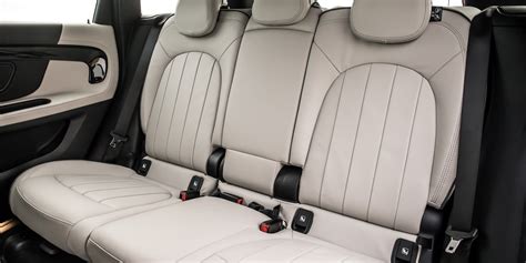 MINI Countryman Boot Space & Dimensions | carwow