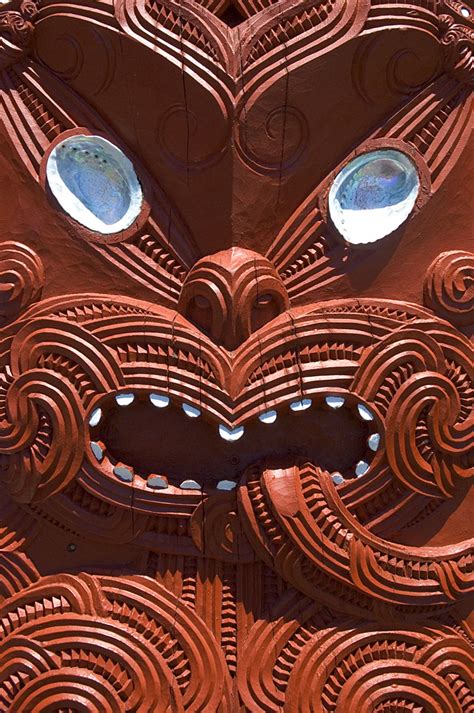 File:Maori Wood Carving n.jpg - Wikimedia Commons