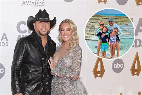 Jason Aldean + Wife Brittany Share Photos From Caribbean Trip | DRGNews