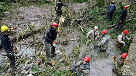 Good Samaritan Pulls Baby From Mudslide Debris | US News | Sky News