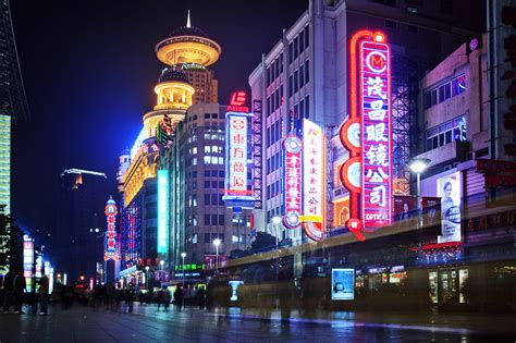 shanghai-street-night-nanjing-lu-01 | Nanjing Lu at night, S… | Flickr