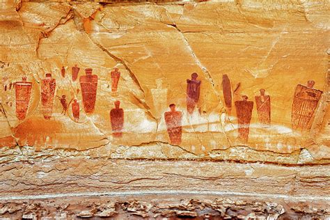 This ancient Indian rock art in Utah's remote Horseshoe Canyon and ...