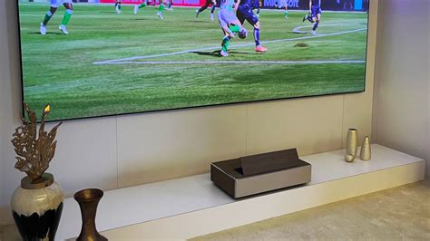 Samsung introduces the world’s first wireless 8K projector | TechRadar