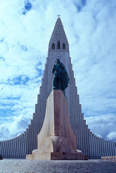 #120562 Statue Leif Ericson, Reykjavik, Iceland. White Mountain Photography