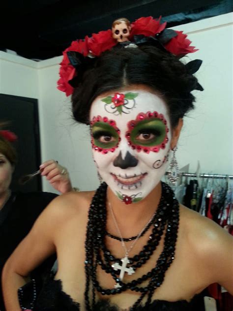 Dia de los muertos makeup half face - klimapp