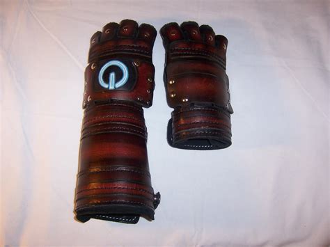 Leather Gauntlets 001 by Altitude-Artisan on DeviantArt