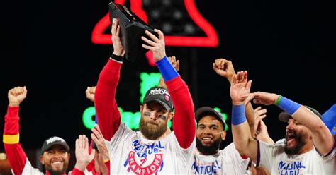 Phillies' Bryce Harper wins NLCS MVP - CBS Philadelphia