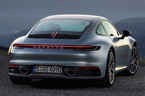 2023 Porsche 911 Carrera Coupe pictures